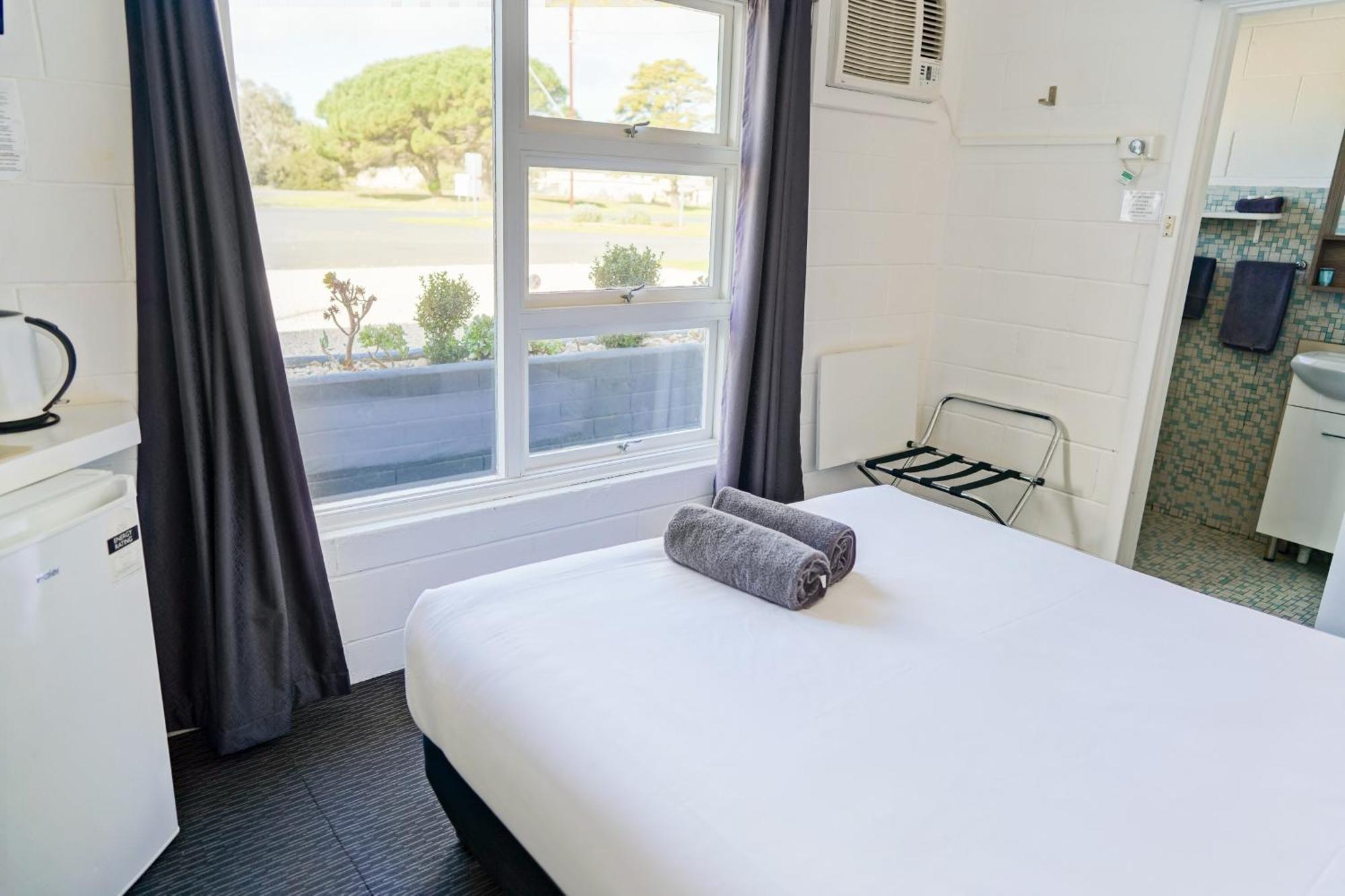 Meningie Waterfront Motel מראה חיצוני תמונה